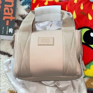 Dagne Dover XS Landon